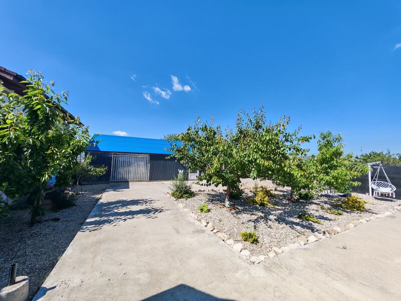 Casa individuala de vanzare in Cretesti–Vidra, 255 mp, teren 675 mp,